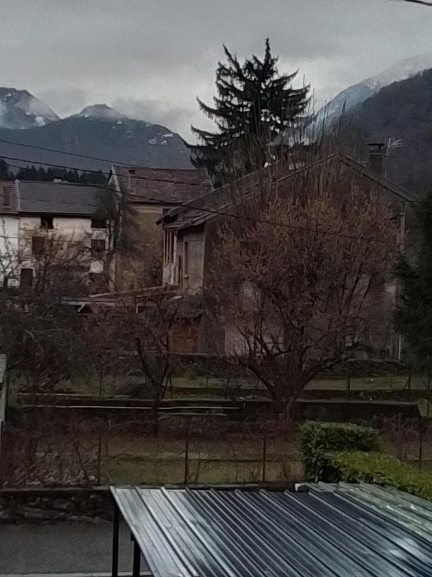 Maison Savignac Les Ormeaux Bagian luar foto